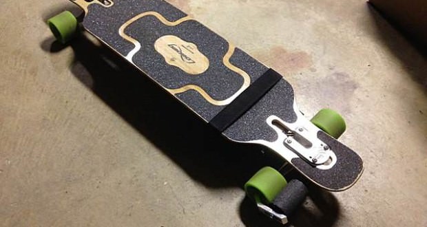 Kickr סקייטבורד חשמלי