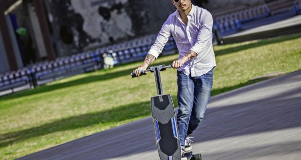 סקייטבורד חשמלי של חברת הרכב אאודי